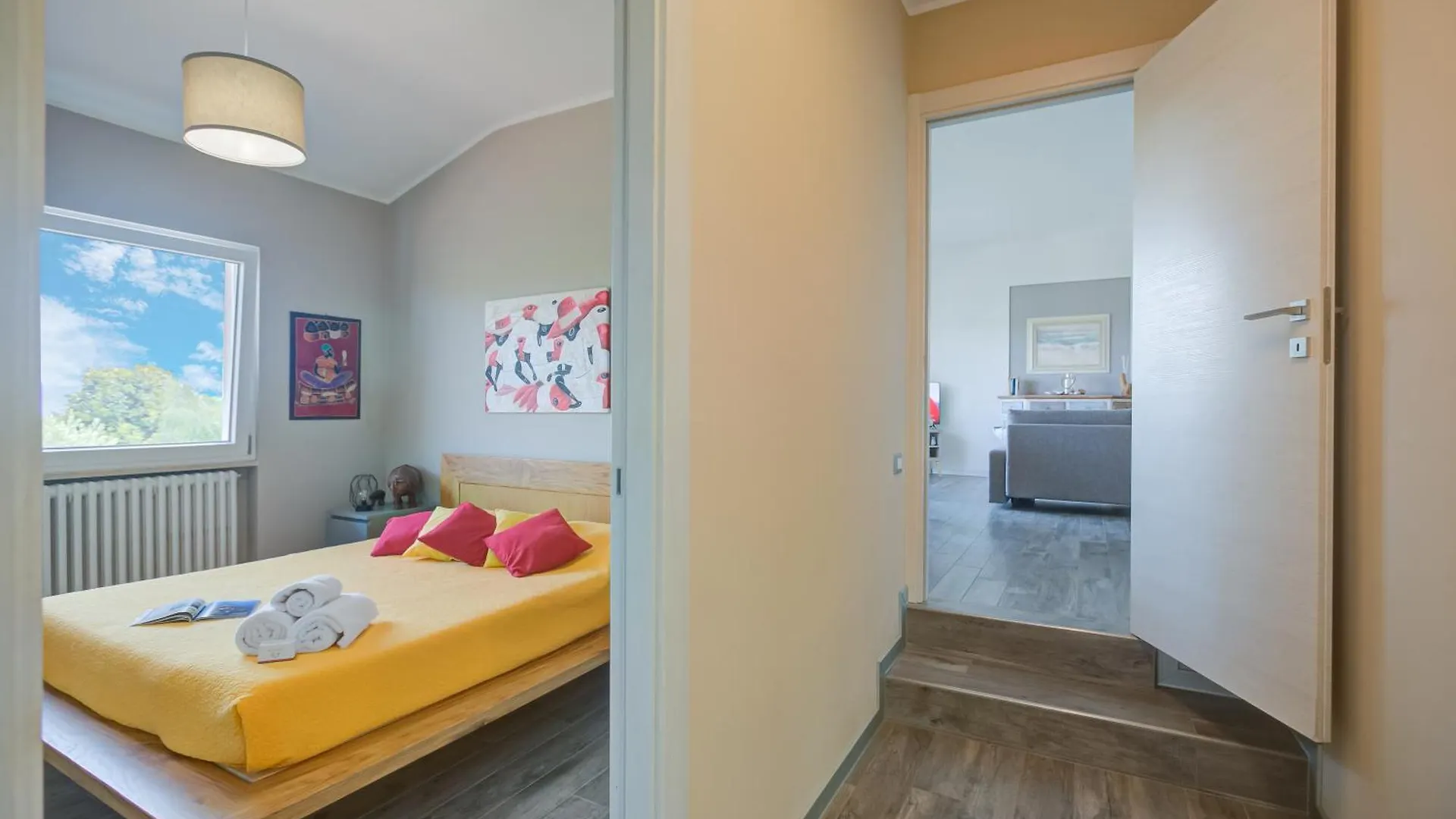 Villa Ulivi Private Pool & Lake View - Happy Rentals Сан-Феличе-дель-Бенако Апартаменты