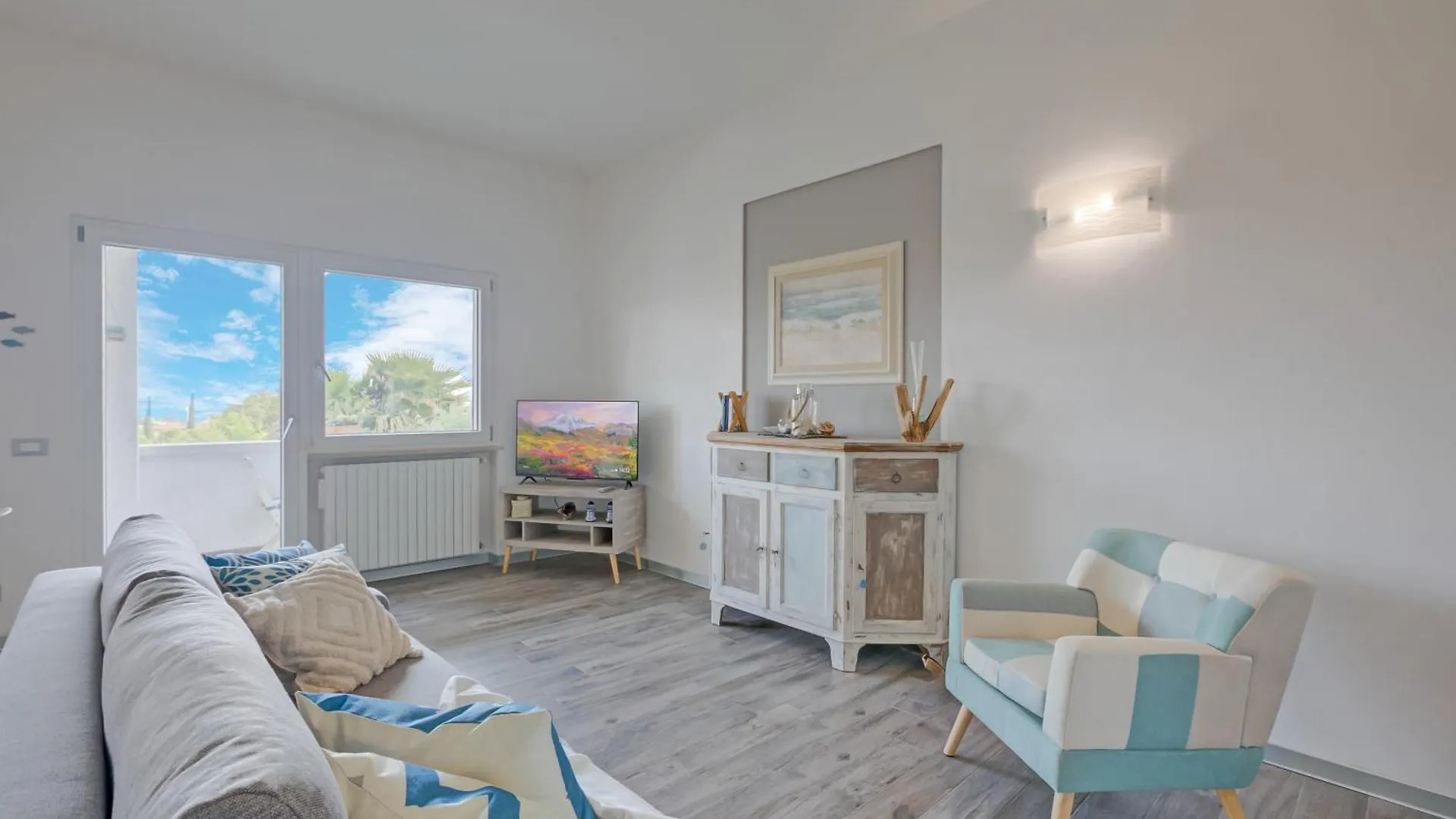 Villa Ulivi Private Pool & Lake View - Happy Rentals San Felice del Benaco 0*,  İtalya