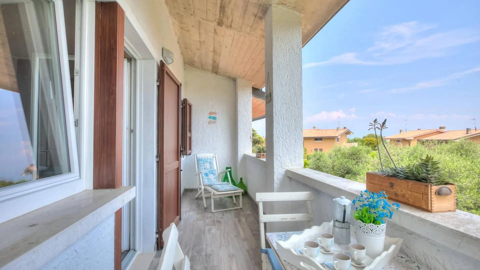 Villa Ulivi Private Pool & Lake View - Happy Rentals San Felice del Benaco İtalya